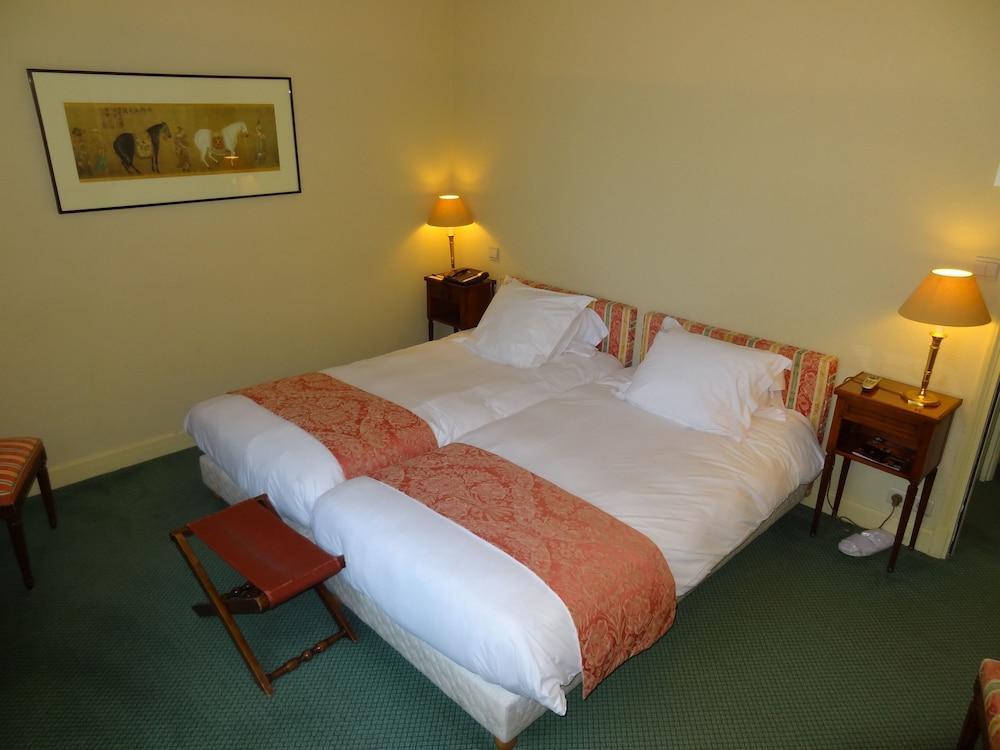Demeures & Chateaux - Hotel Greuze & Spa ตูร์นุส ภายนอก รูปภาพ