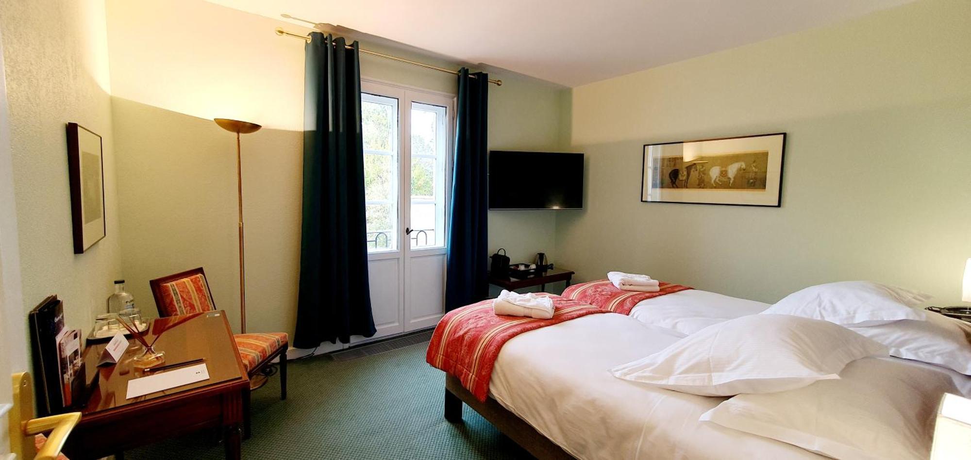 Demeures & Chateaux - Hotel Greuze & Spa ตูร์นุส ภายนอก รูปภาพ