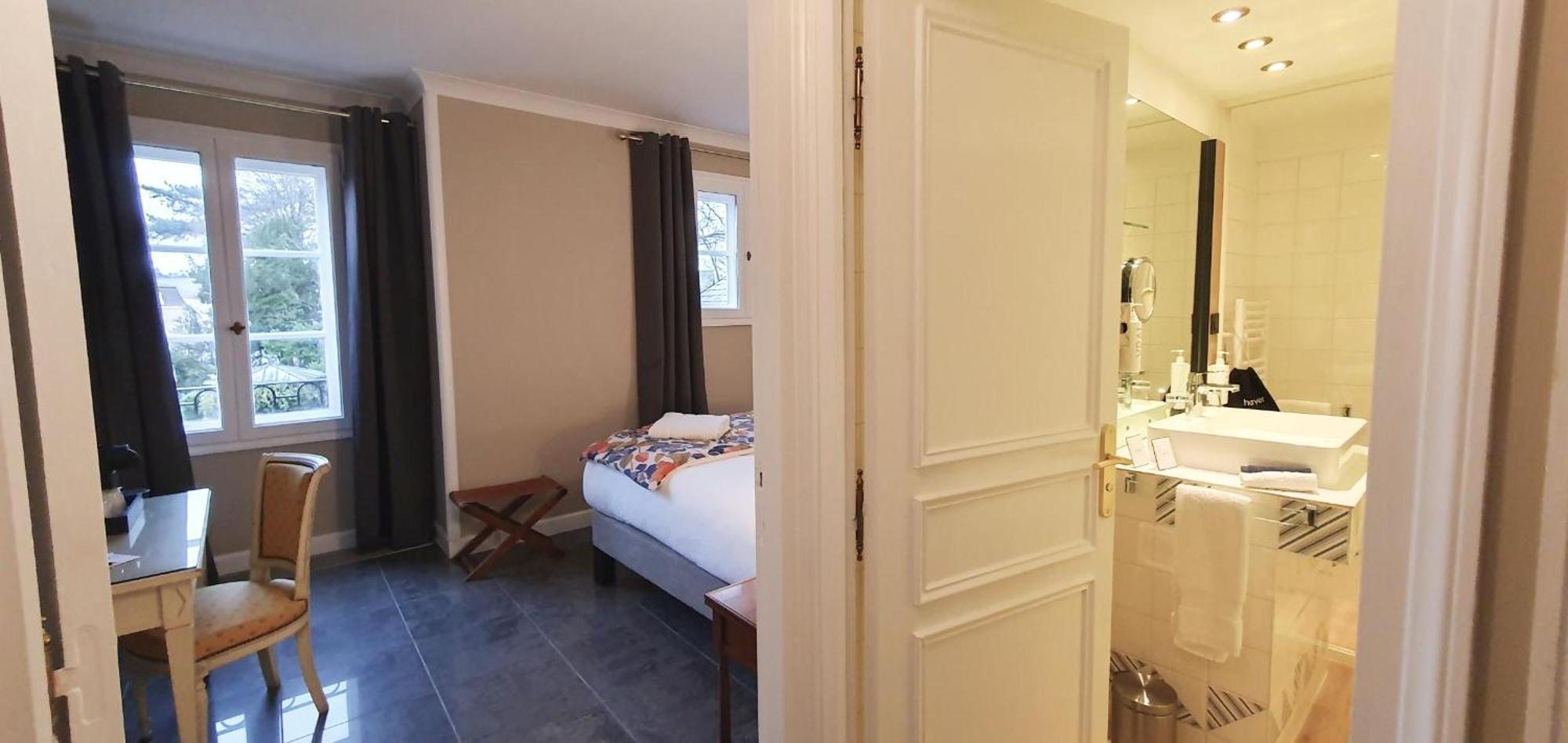Demeures & Chateaux - Hotel Greuze & Spa ตูร์นุส ภายนอก รูปภาพ