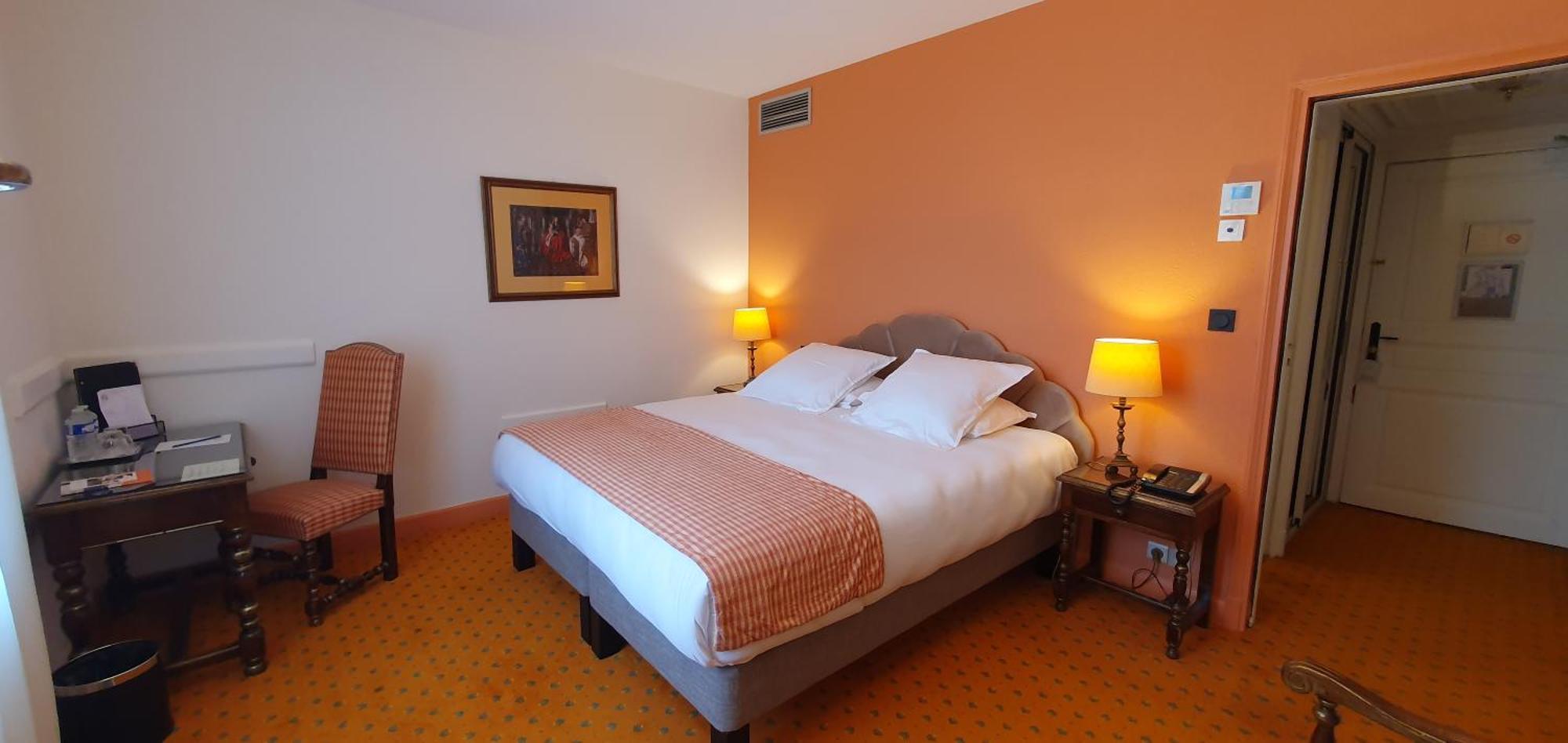Demeures & Chateaux - Hotel Greuze & Spa ตูร์นุส ภายนอก รูปภาพ