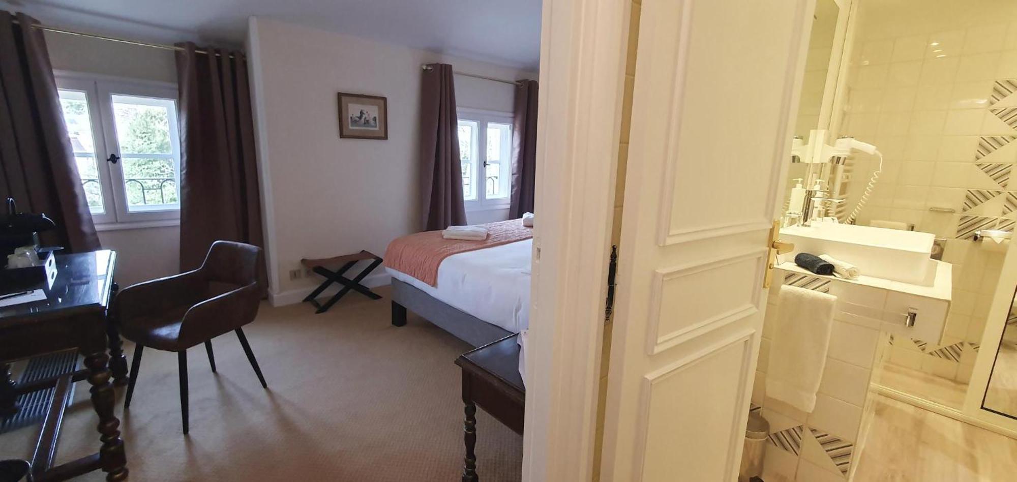 Demeures & Chateaux - Hotel Greuze & Spa ตูร์นุส ภายนอก รูปภาพ